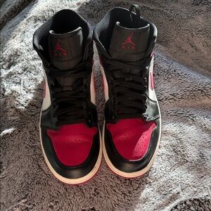 Jordan Athletic Shoes Black and Red
